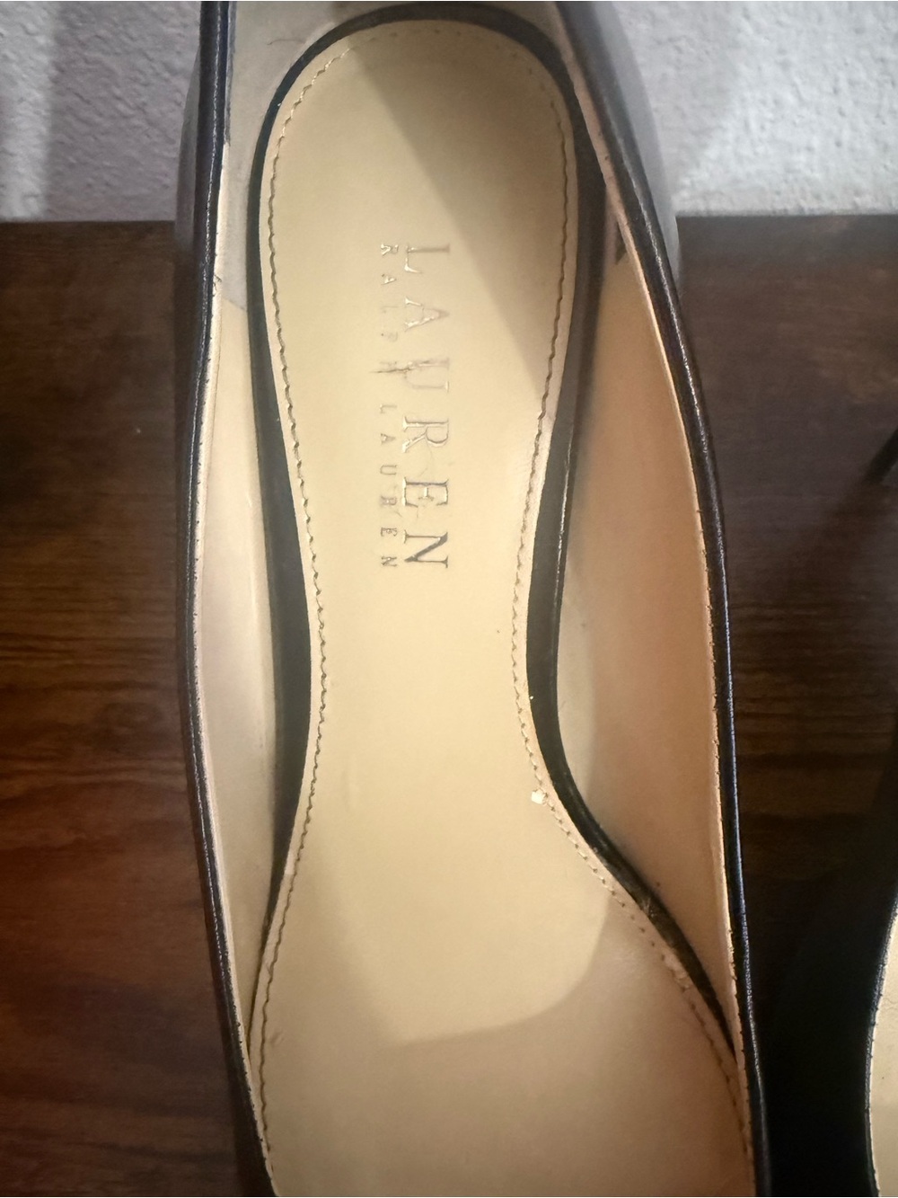 Lauren Ralph Lauren Adena Black Leather Pointed Toe Pumps 7.5B - Picture 9 of 10